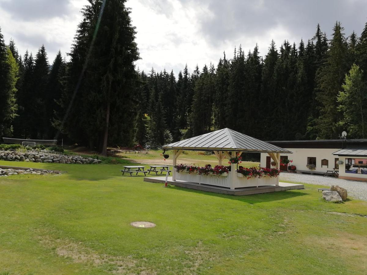 Penzion Bila Voda Harrachov Luaran gambar
